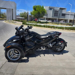 CAN-AM SPYDER 2012